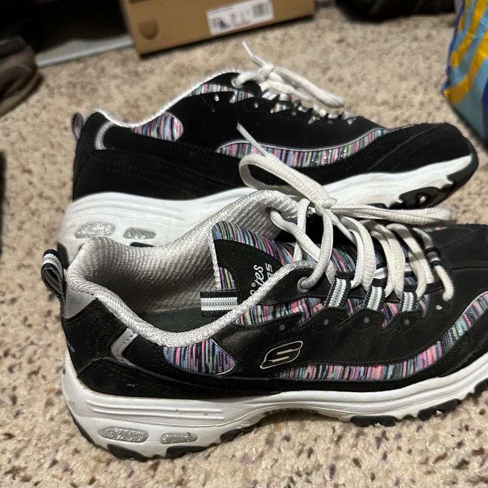 Sketchers Delites
